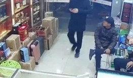 重庆小卖部爆料事件视频,一幕幕生活百态呈现